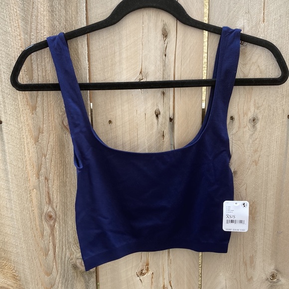 Free People Scoop Neck Crop in Navy size XS/S - Picture 4 of 7